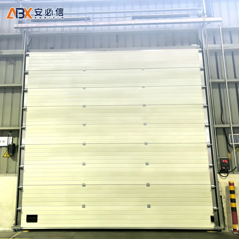 海东查汗都斯乡钢质提升门